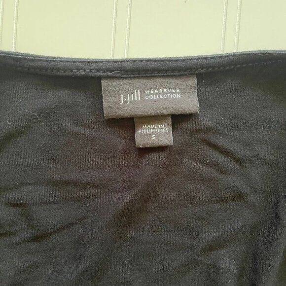 J Jill Wearever Top Black Small 3/4 Sleeve Faux Wrap Pleats Light Stretch T4 - Picture 3 of 10